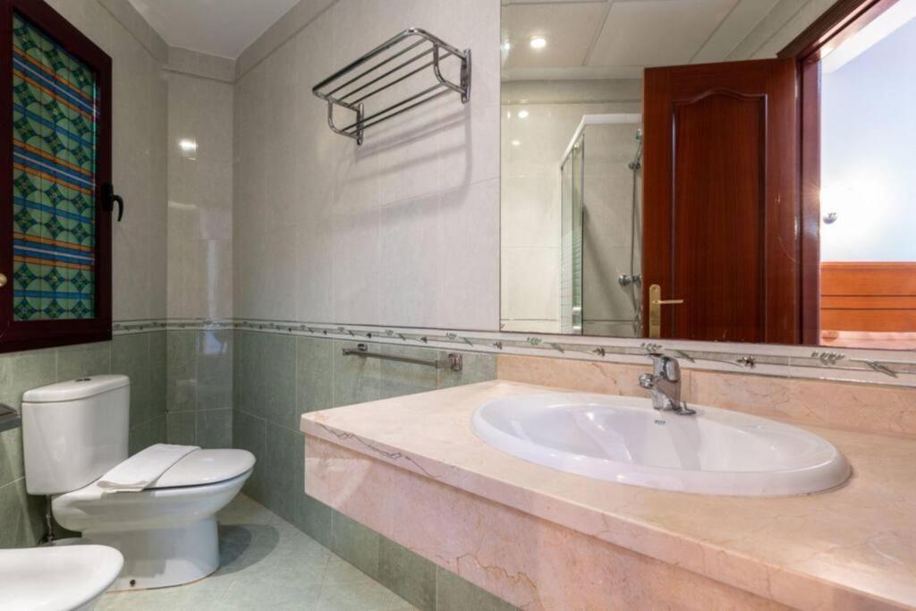 Ct 240 - Beachfront Apartment -Don Juan Manilva Ngoại thất bức ảnh